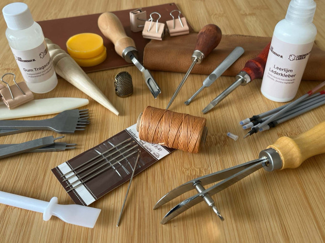 Starterset voor leerbewerking